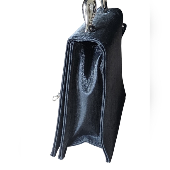 Vintage SASHA silver cat handle bag, crossbody/handbag, 1999 - Picture 4 of 7